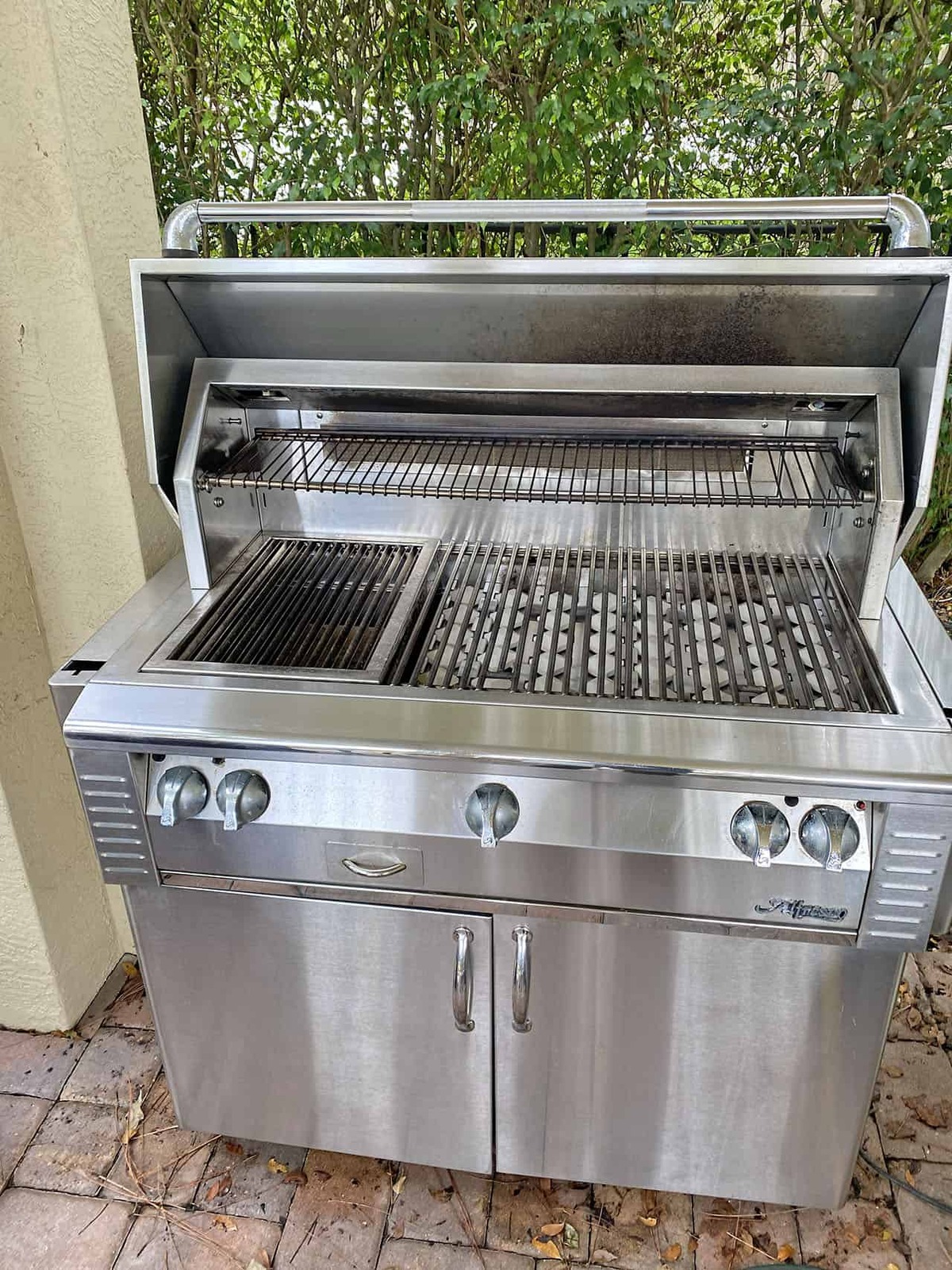 Alfresco grill